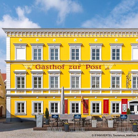 Hotel Gasthof Zur Post Obernberg am Inn Bagian luar foto